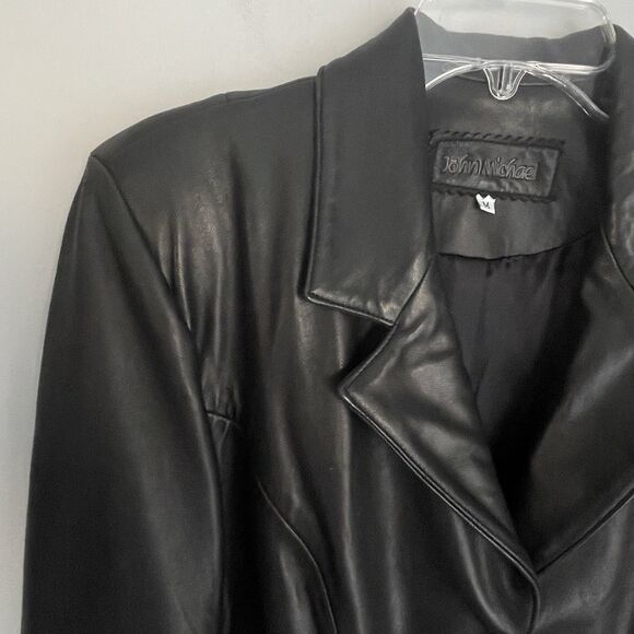 Vintage John Michael Cropped 100% Leather Jacket Size M Soft Made in USA Chic - Picture 9 of 16